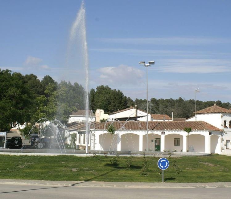 imatge plaça raimat